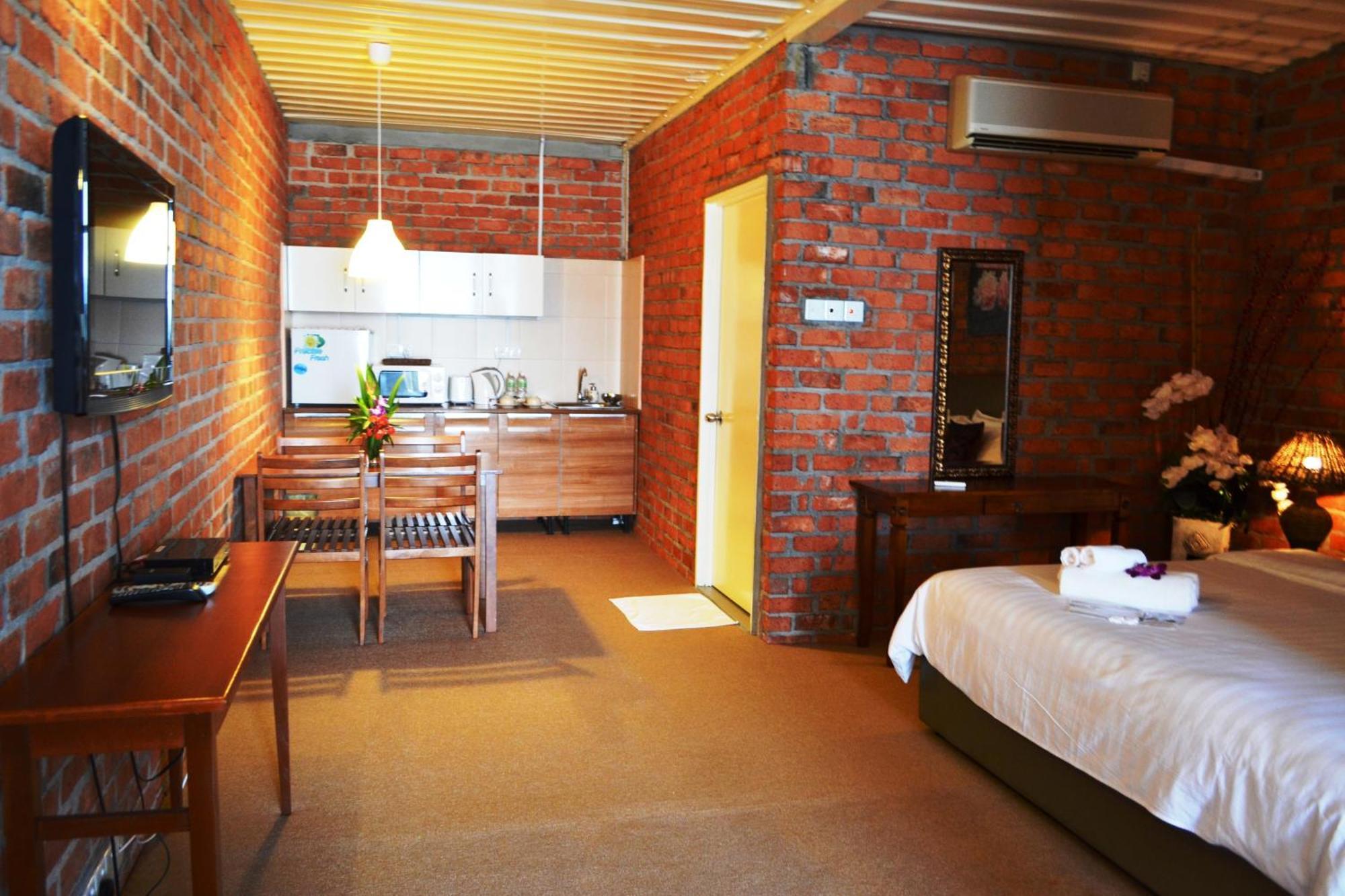 The Ocean Residence Langkawi Куах Номер фото